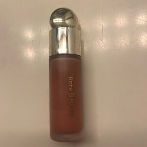 Rare Beauty Blush in Encourage — Soft Mauve Rose